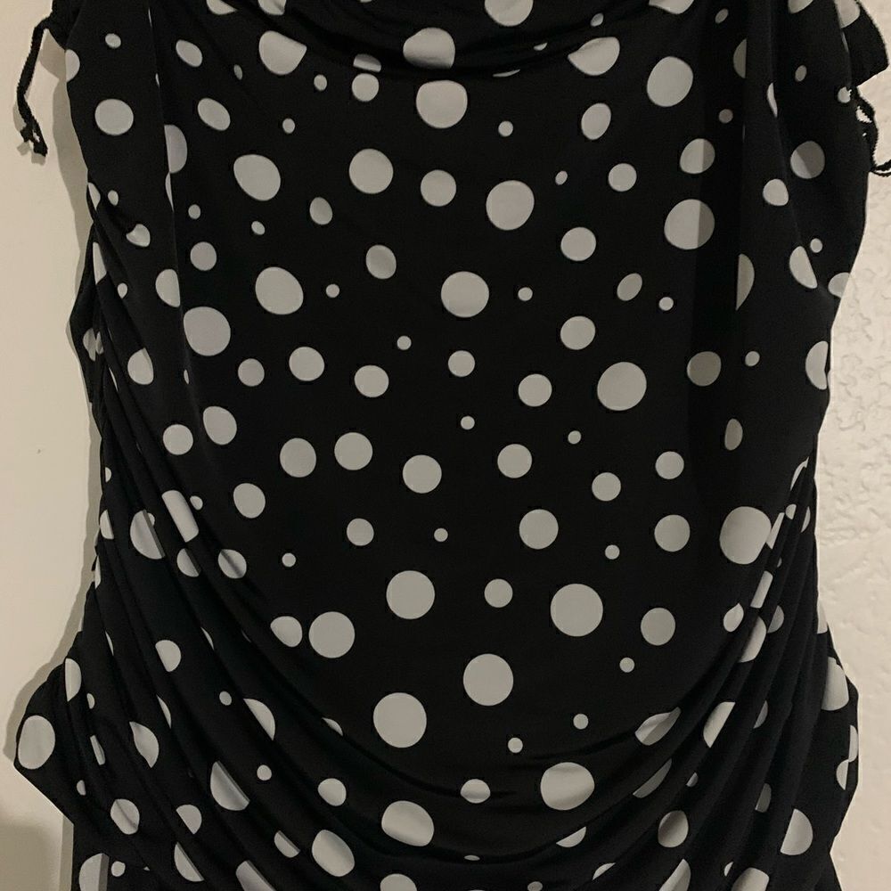 Caren Sport Halter Top 2x - Picture 2 of 2